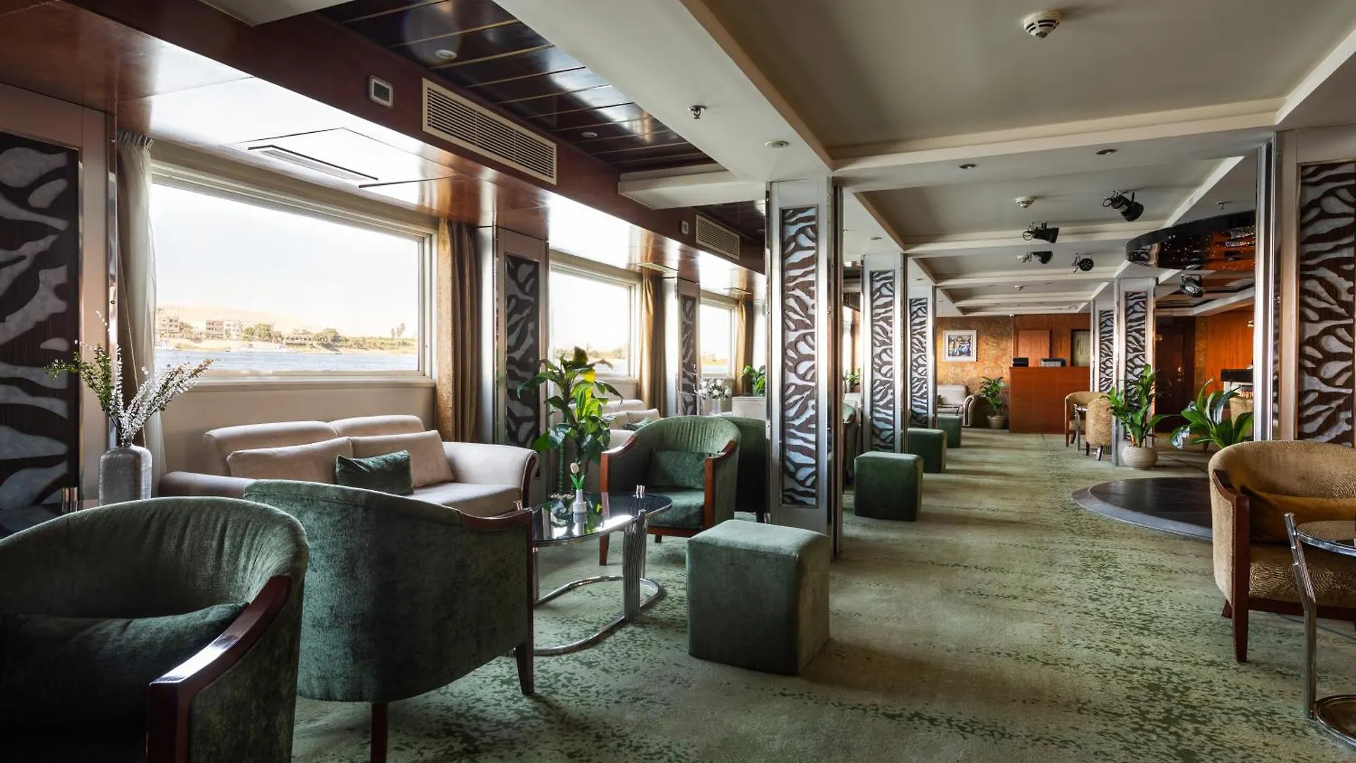 M/S Esmeralda Nile Cruise - 4 Or 7 Nights From Luxor Each Monday And 03 Nights From Aswan Each Friday 5*,